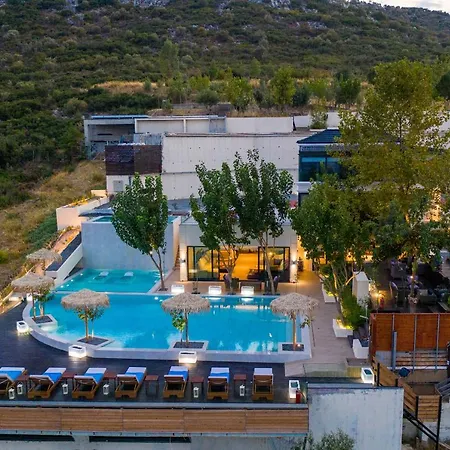 Kingsresidencevilla Βίλα *